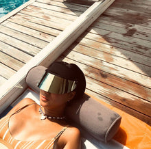 Load image into Gallery viewer, Shorty Lux - Chrome ( Silver ) *Pre order 14-18 working days (HKD)