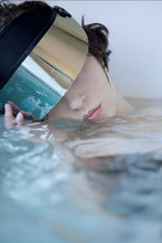 Load image into Gallery viewer, Shorty Lux - Chrome ( Silver ) *Pre order 14-18 working days (HKD)