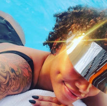 Load image into Gallery viewer, Shorty Lux - Chrome ( Silver ) *Pre order 14-18 working days (HKD)