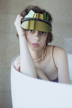 Load image into Gallery viewer, Kitty Lux - Chrome ( Silver ) *Pre Order 14-18 working days (HKD)